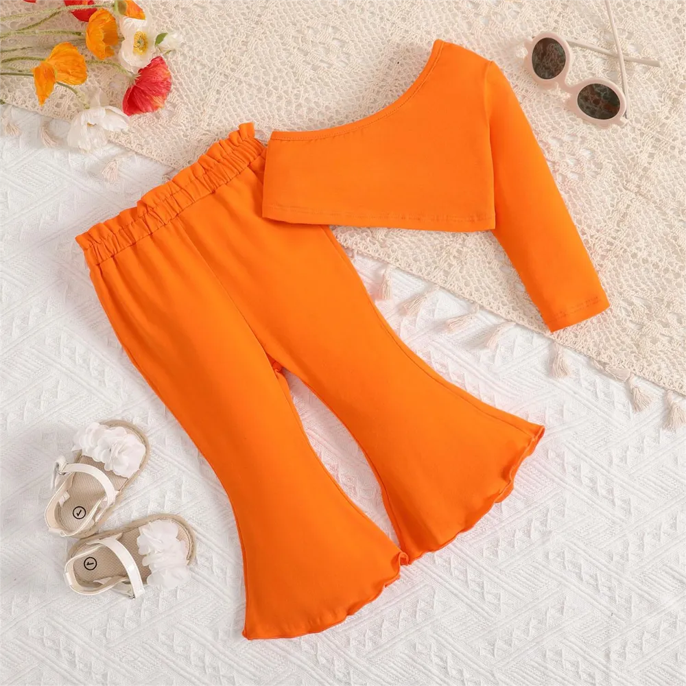 2pcs Baby Girl Solid One-Shoulder Cotton Top and Flared Pants Set big image 2