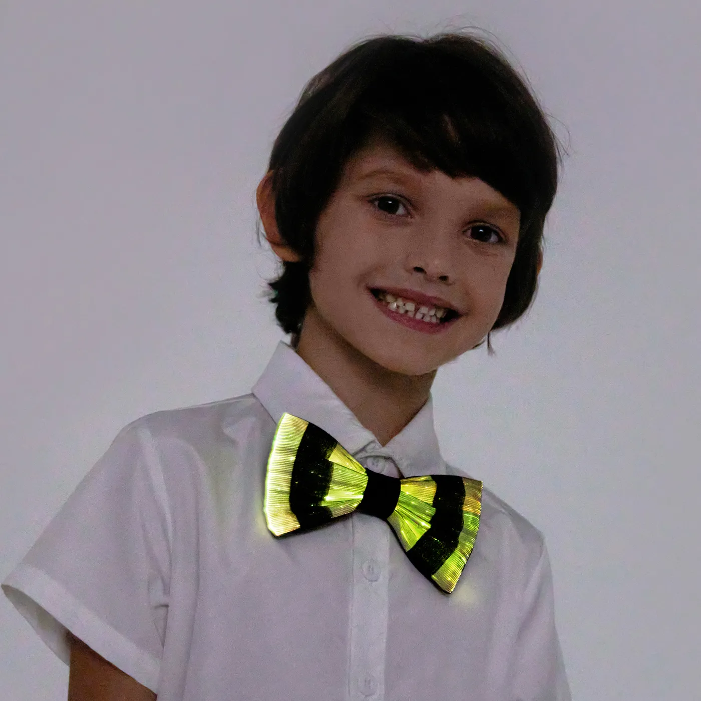 Go-Glow Light Up Stripe Mesh Bow Tie Including Controller (Battery Inside)