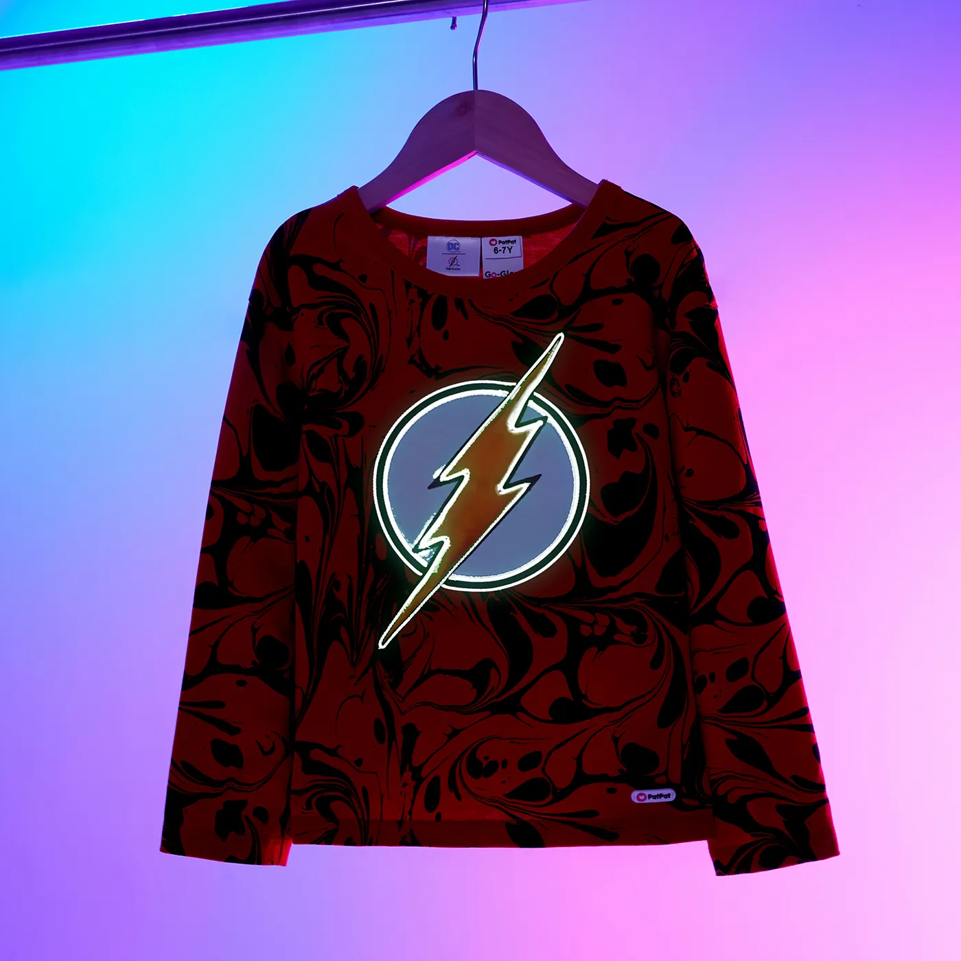 Go-Glow THE FLASH Illuminating Red Sweatshirt with Light Up The Flash Pattern Including Controller (Battery Inside) Red image 3