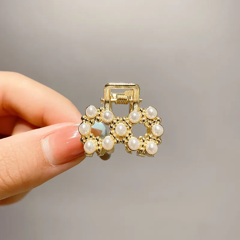 

Toddler / Kid's Delicate Rhinestone Pearl Small Hair Clip