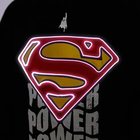 Go-Glow SUPERMAN Illuminating Black Sweatshirt with Light Up Superman Pattern Including Controller (Battery Inside) Black big image 8