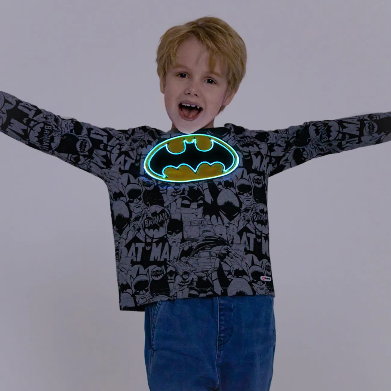 Go-Glow BATMAN Illuminating Grey Sweatshirt with Light Up Batman Pattern Including Controller (Battery Inside) Flecked Grey big image 1