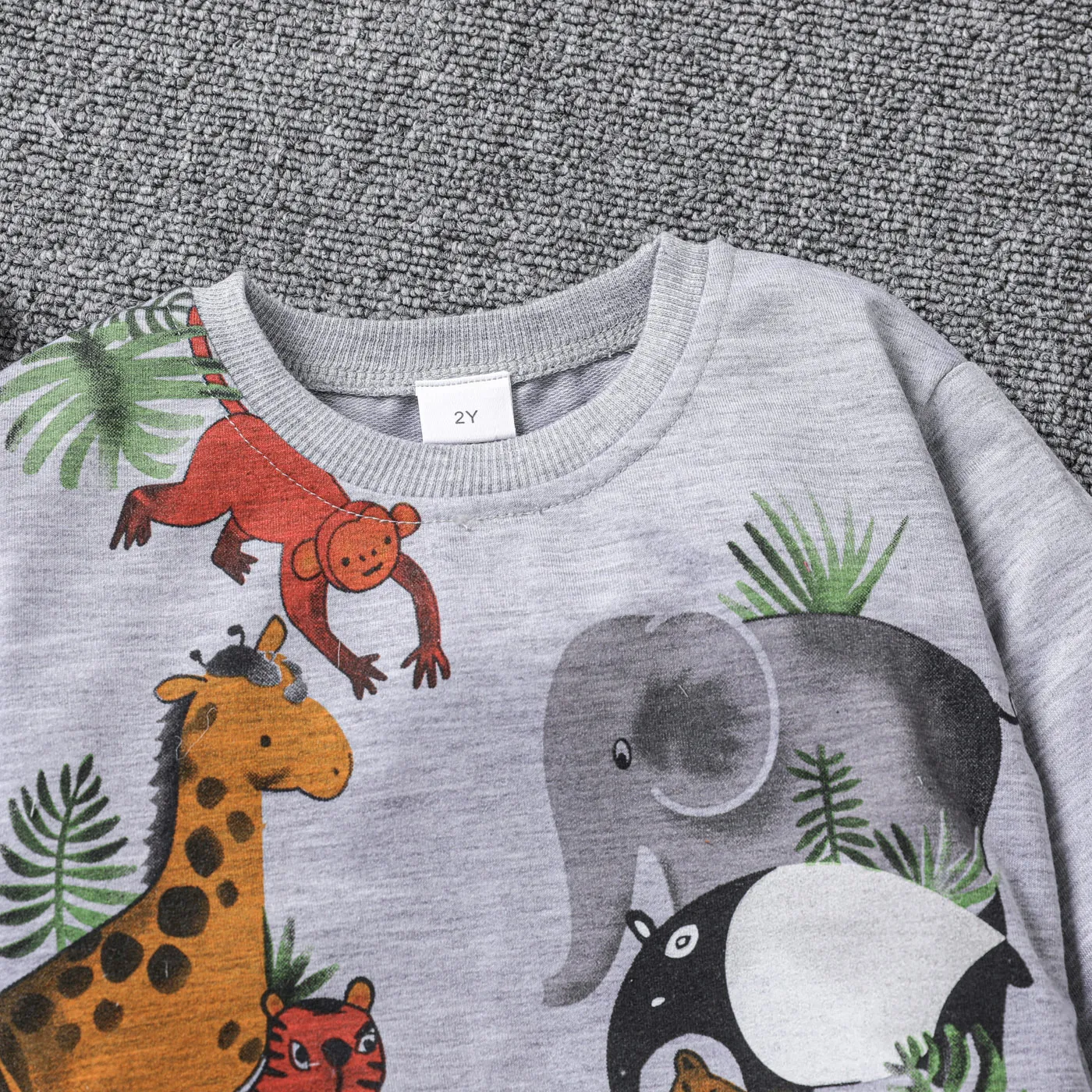 2pcs Baby/Toddler Boy Childlike Animal Pattern Set  image 5