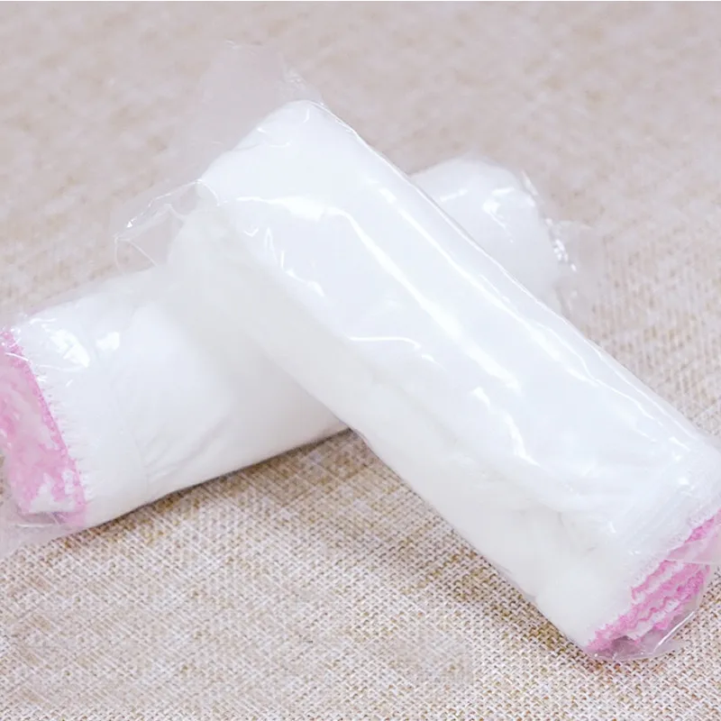 Disposable Cotton Maternity Underwear for Postpartum Recovery White image 5