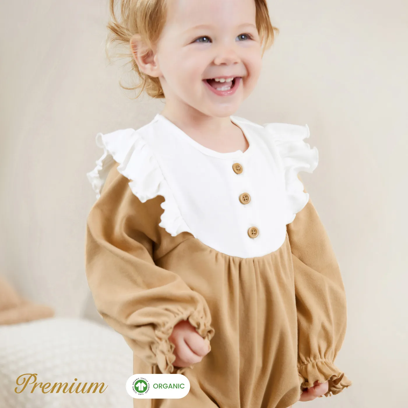 Sweet Organic Cotton Babygirl Romper with Ruffle Edge  image 2