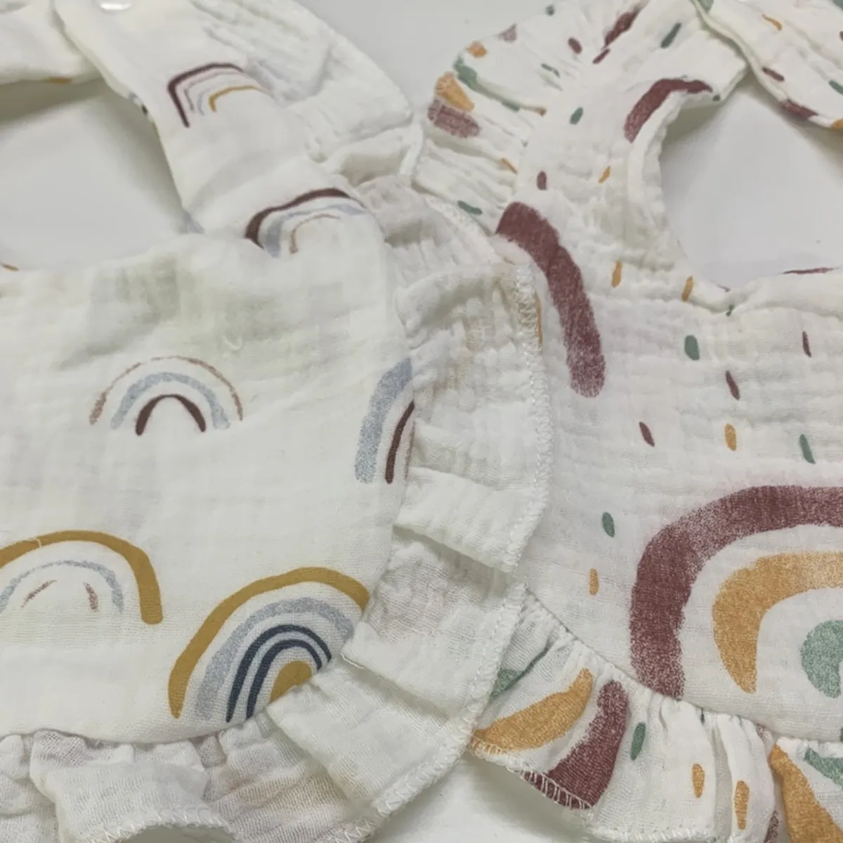 100% Cotton Ruffle Soft Comfy Breathable Gauze Fabric Unisex Babies' Teething Bibs Color-A