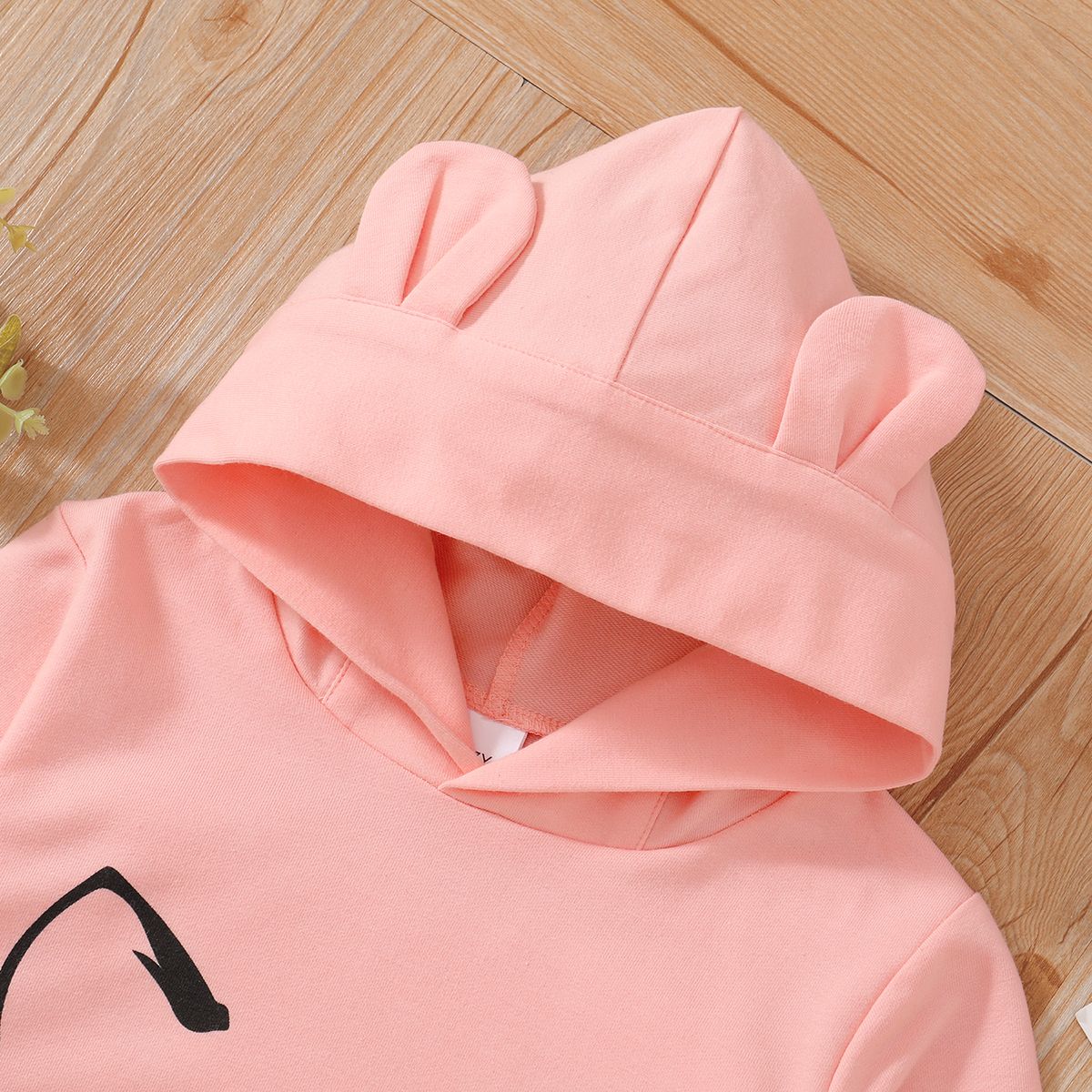 2-piece Kid Girl Animal Cat Print Pompom Design Pink Sweatshirt and Colorblock Pants Set