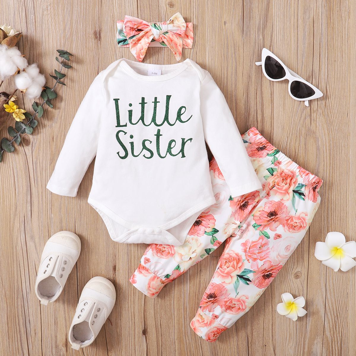 

3pcs Baby Girl 95% Cotton Long-sleeve Letter Print Romper and Floral Print Pants with Headband Set