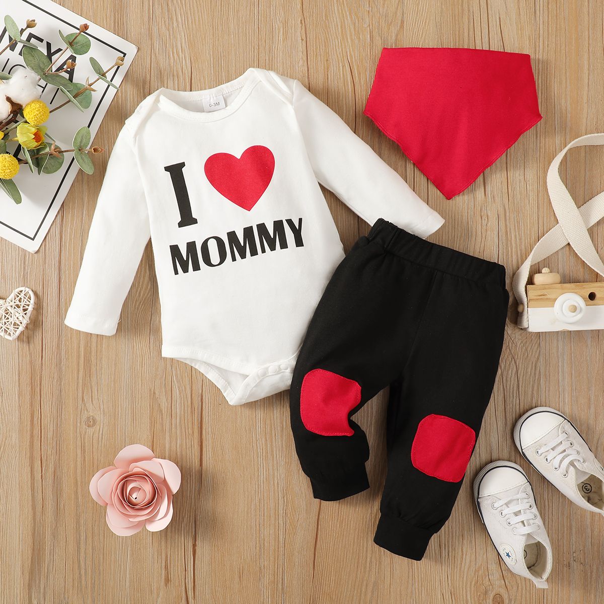 

3pcs Baby Girl 95% Cotton Long-sleeve Love Heart & Letter Print Romper and Patch Detail Sweatpants with Bib Set