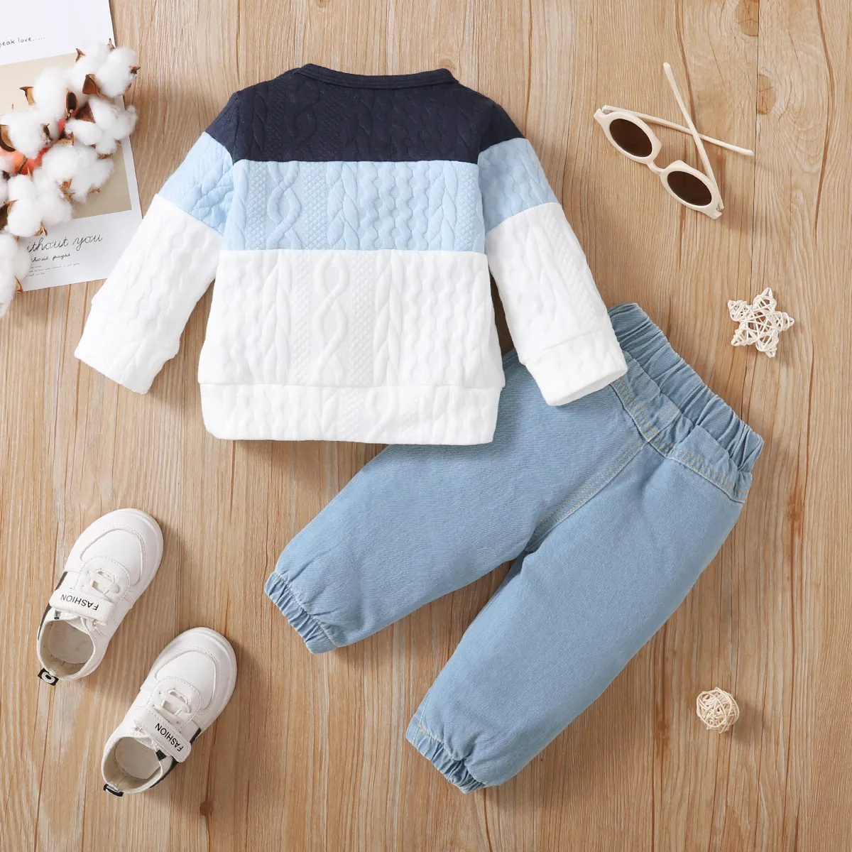 2pcs Baby Boy 95% Cotton Ripped Jeans and Textured Colorblock Long-sleeve Sweatshirt Set Blue big image 1