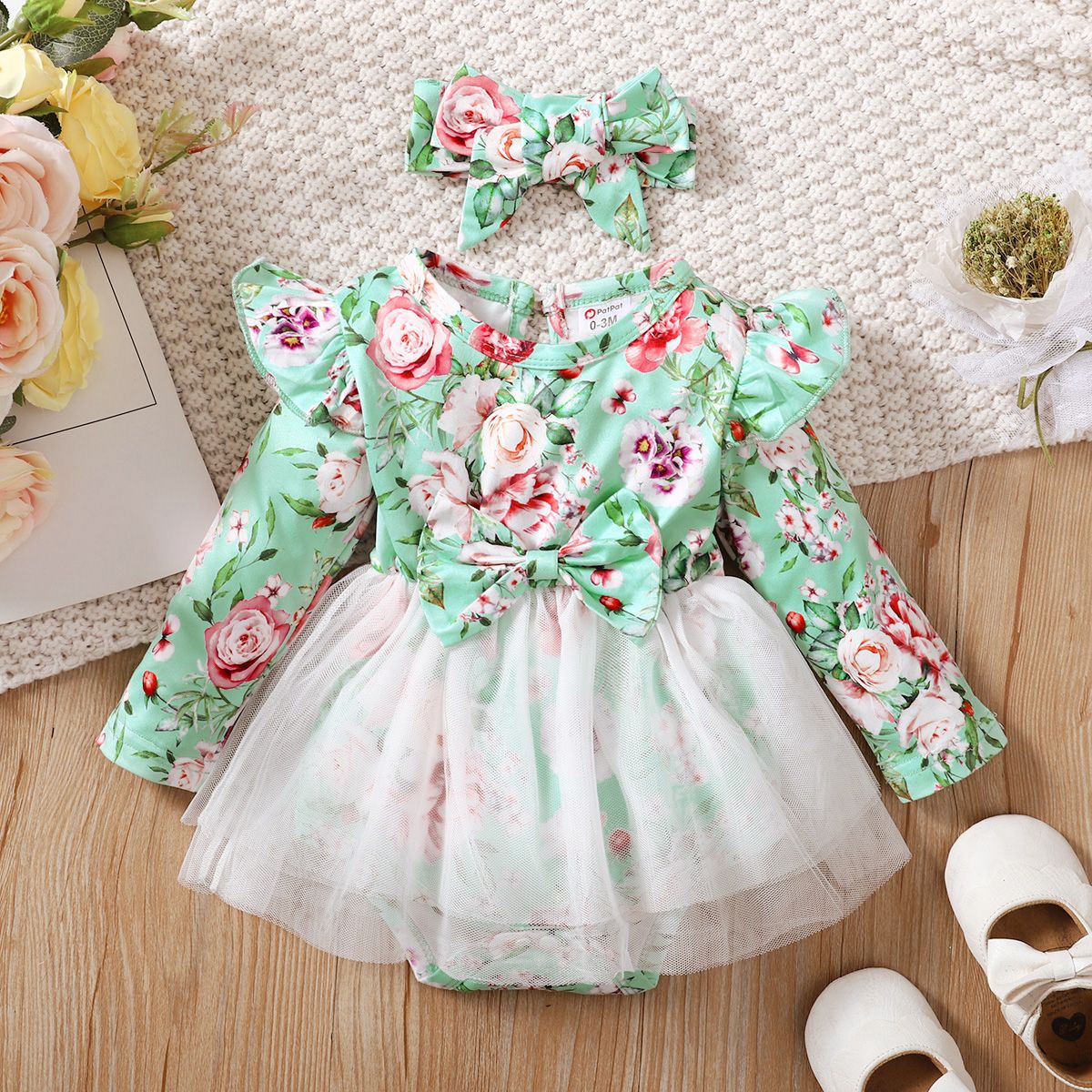 

2pcs Baby Girl Allover Rose Floral Print Ruffle Trim Bow Front Long-sleeve Mesh Romper with Headband Set