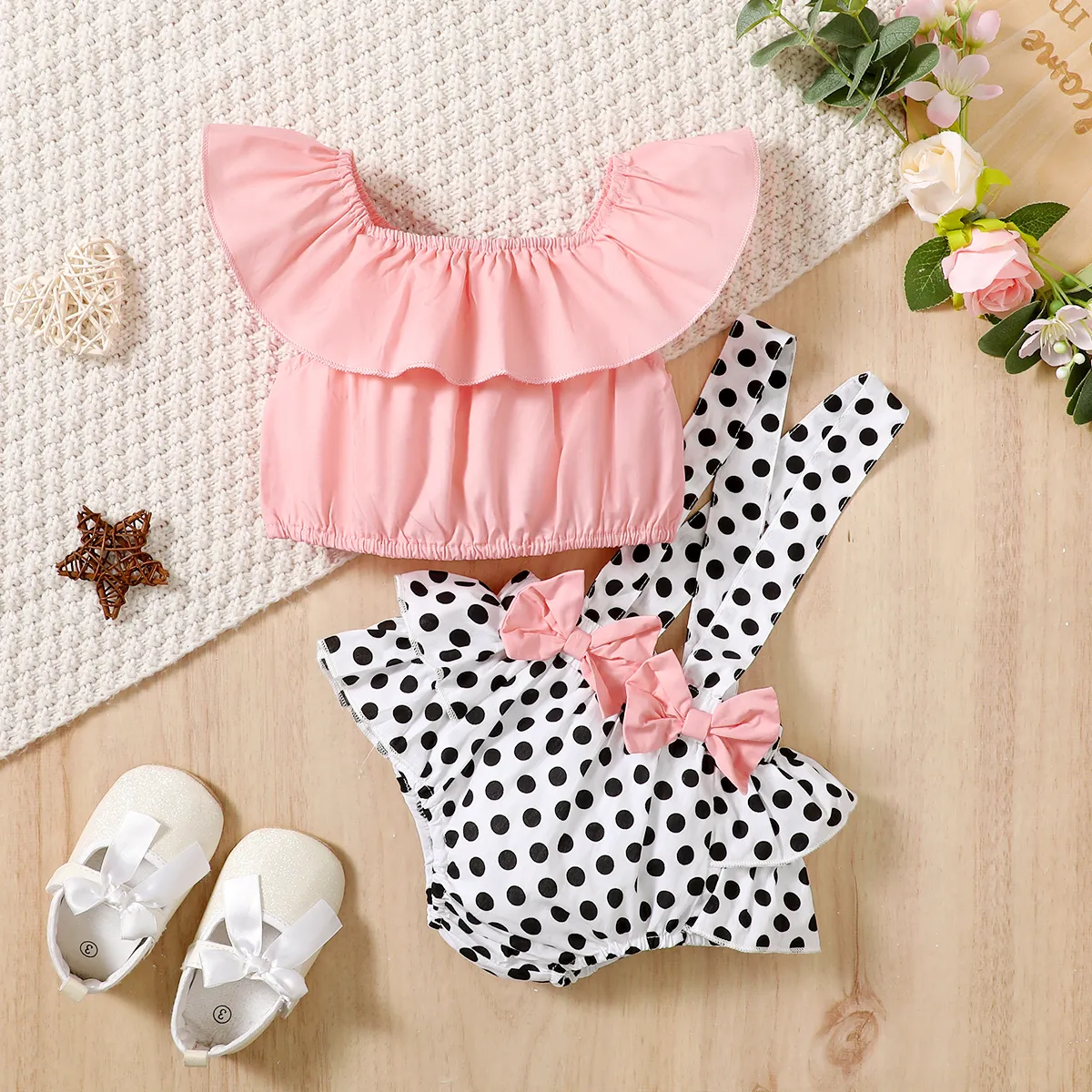 2pcs Baby Girl 100% Cotton Bow Decor Ruffled Solid Sleeveless Top and 100% Cotton Polka Dots Print Ruffled Suspender Shorts Set  big image 1