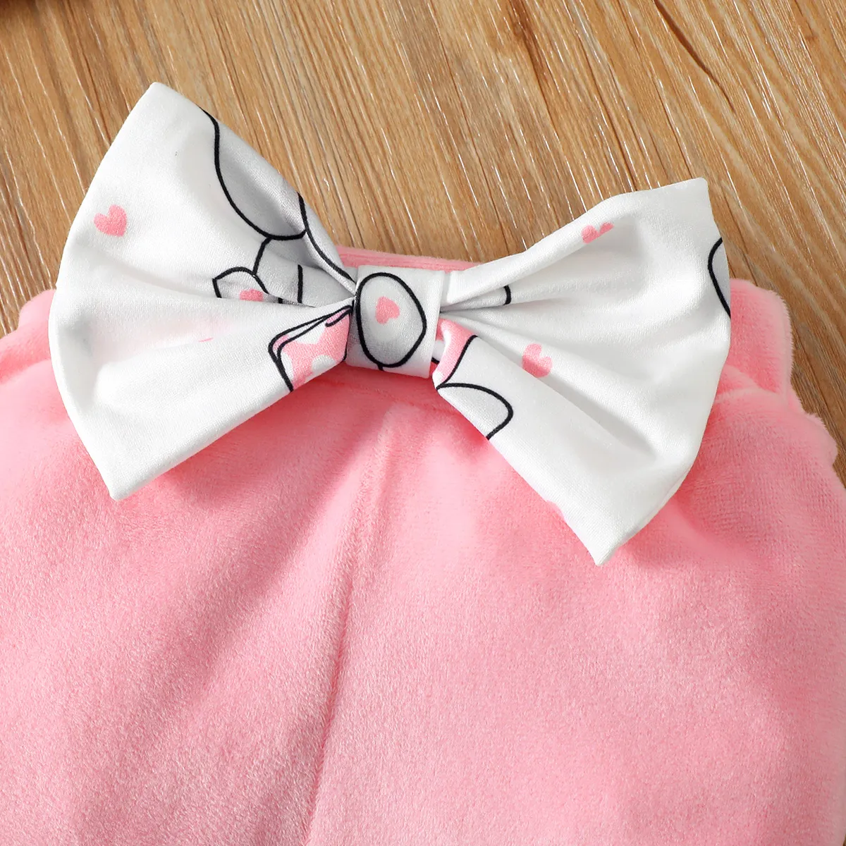3pcs Baby Girl Elephant Print Ruffled Long-sleeve Bodysuit & Bow Decor Flared Pants & Headband Set   image 3