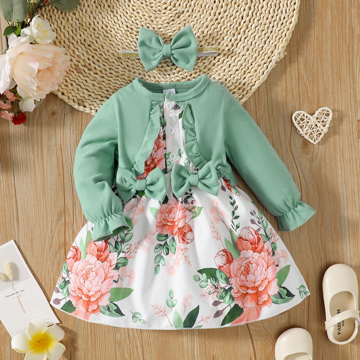 

2pcs Baby Girl Bow Front Floral Panel Ruffled 2 In1 Dress with Headband