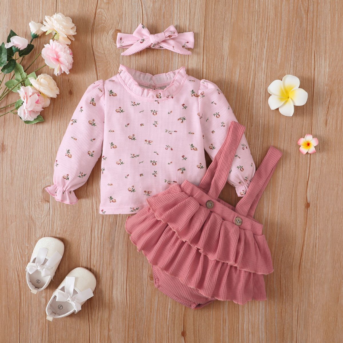 3pcs Baby Floral Print Long-sleeve Top And Ruffle Suspender Skirted Shorts Set