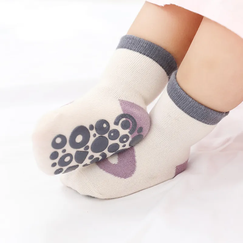 bébé / enfant en bas âge plancher chaussettes antidérapage moyen Blanc big image 1
