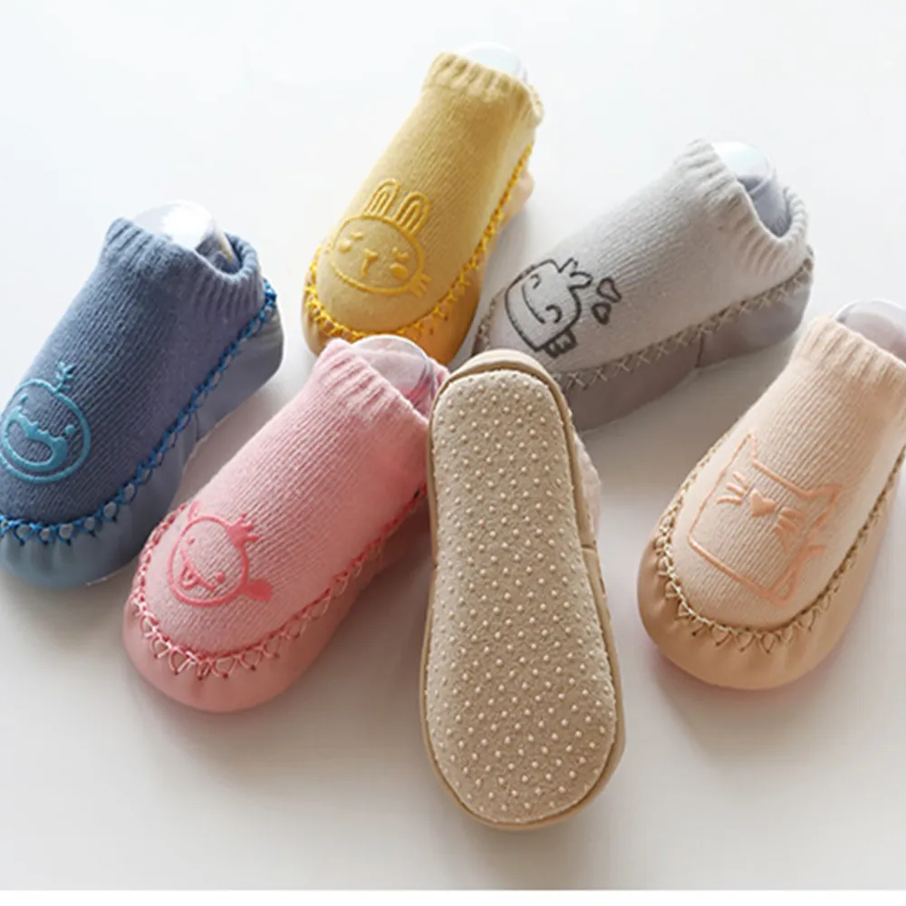 Rutschfeste Socken mit stilvollem Cartoon-Dekor für Babys gelb big image 1