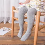 Meia-calça casual quentinha de tricô e sem estampa para menina pequena Cinzento Claro