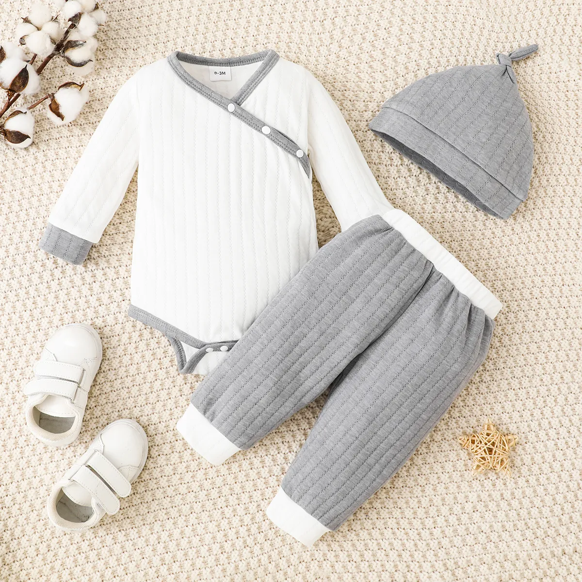 

3pcs Baby Boy Two Tone Long-sleeve Textured Romper and Pants with Hat Set