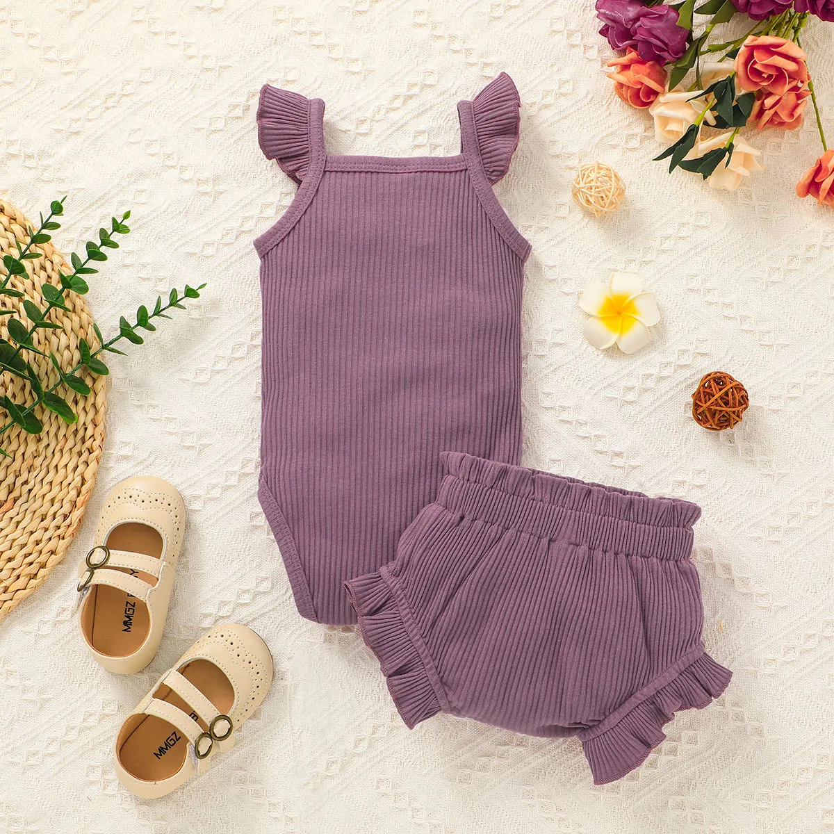 2pcs Baby Girl 95% Cotton Ribbed Flutter-sleeve Romper and Ruffle Shorts Set Purple big image 1