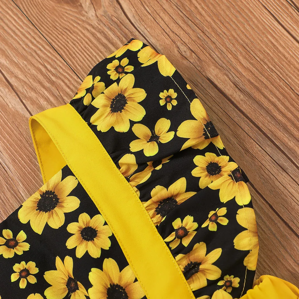 2pcs Baby Girl Sunflower Floral Print Splice Yellow Layered Sleeveless Ruffle Romper with Headband Set Yellow big image 1