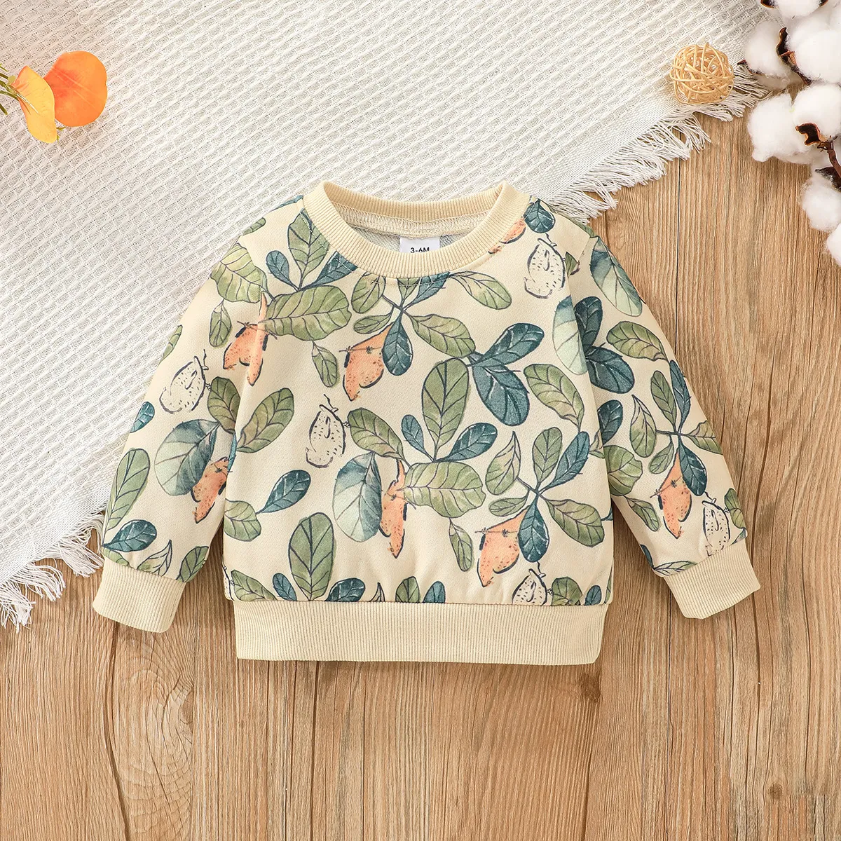 2pcs Baby Girl Allover Leaf Print Long-sleeve Sweatshirt and Sweatpants Set Beige big image 1