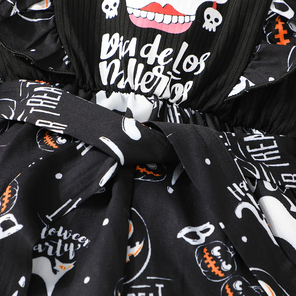 Toddler Girl Halloween Faux-two Skeleton Print Long-sleeve T-shirt Top and Overalls Pants Black Set Black image 6