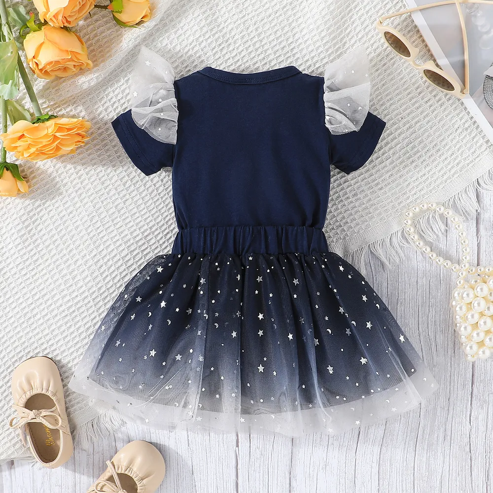 2pcs Baby Girl 95% Cotton Crown & Letter Print Short-sleeve Romper and Glittery Stars Mesh Skirt Set big image 3