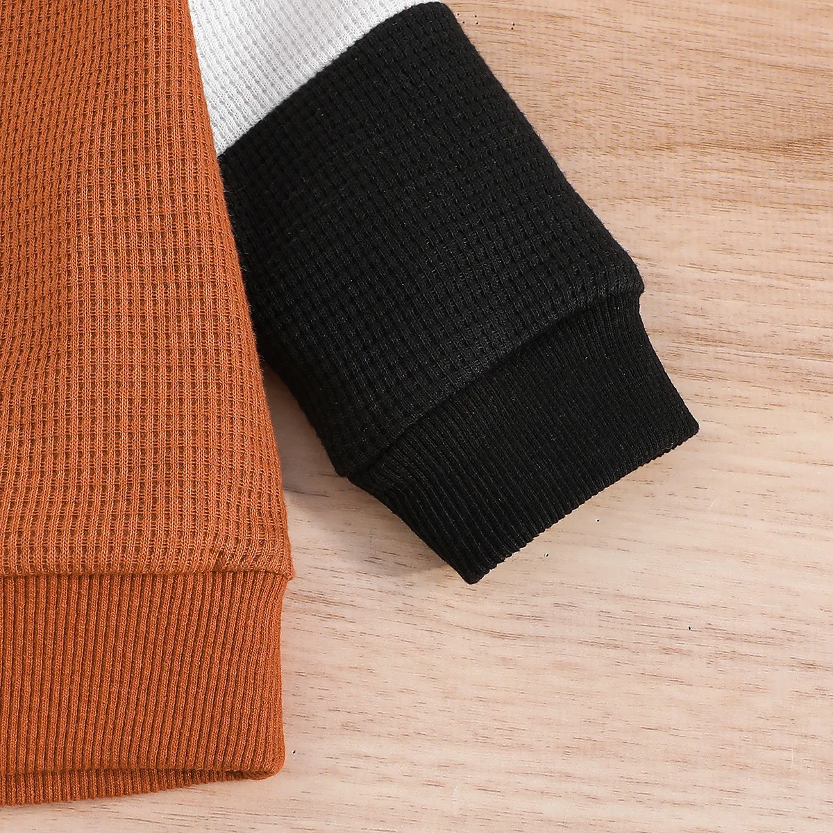 2pcs Baby Girl/Boy Waffle Color Block Top and Pants Set  Brown image 4