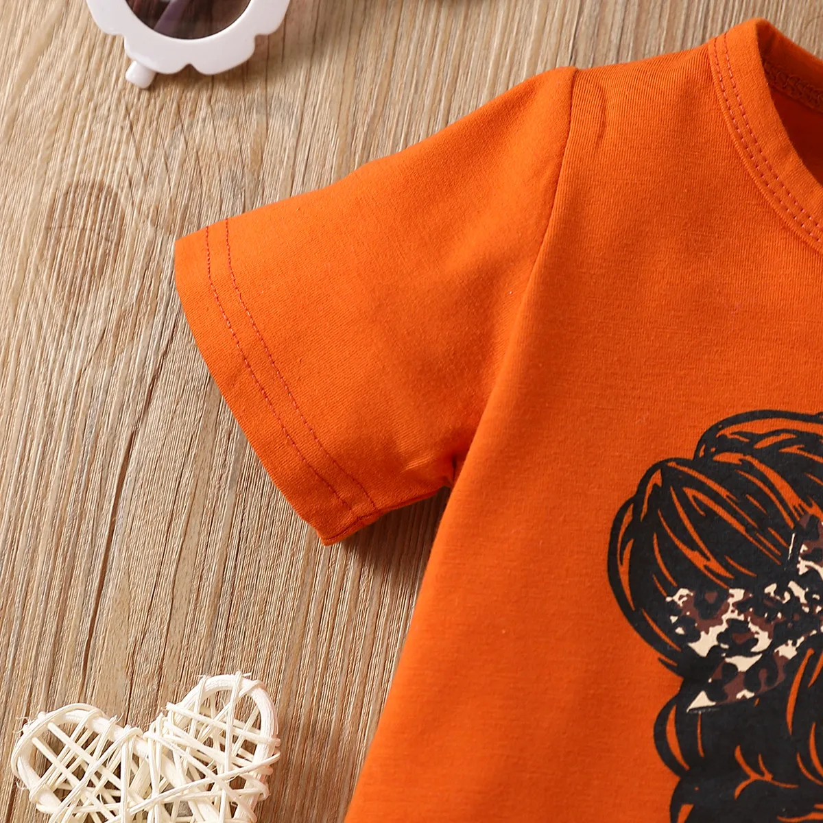 2 Stück Kleinkinder Mädchen Süß T-Shirt-Sets braun big image 1