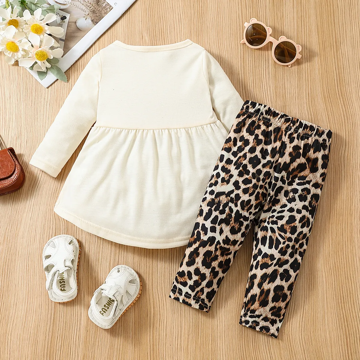 2pcs Baby Girl Cartoon Cat Print Long-sleeve Top and Leopard Pants Set  image 2