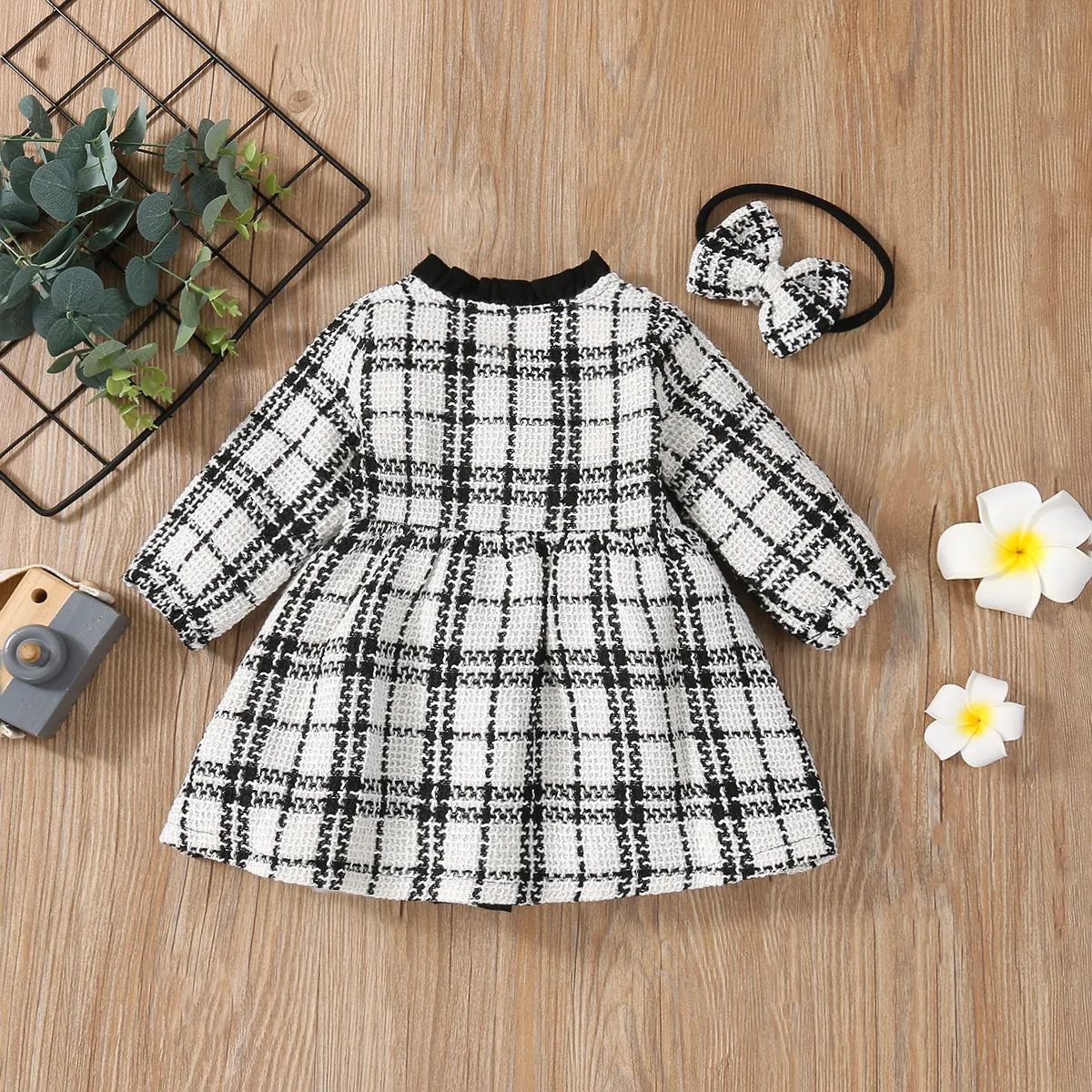 2pcs Frilly Plaid Long-sleeve Double Breasted Baby Long-sleeve Dress Set White image 3