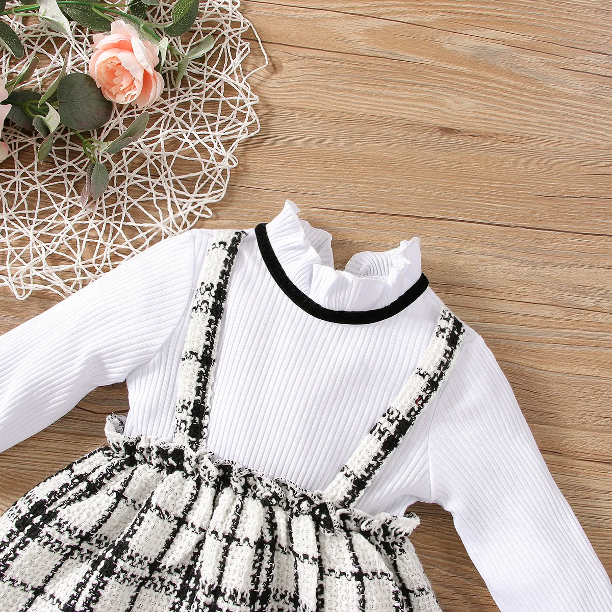 2pcs Baby Ribbed Frilly Collar Long-sleeve Splicing Faux-two Plaid Princess Dress Set White big image 1