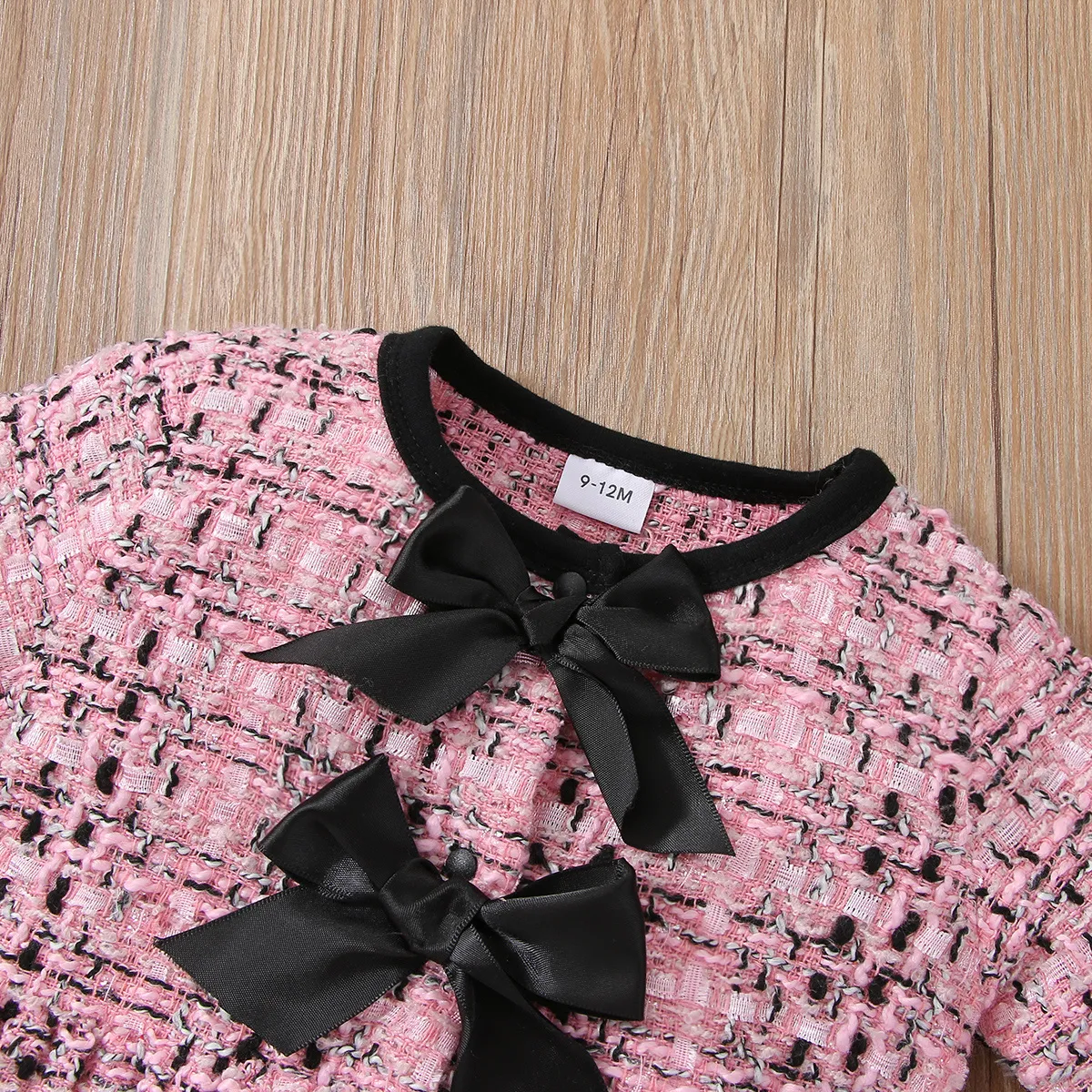 2pcs Baby Pink Tweed Plaid Long-sleeve Bowknot Top and Trousers Set  image 4