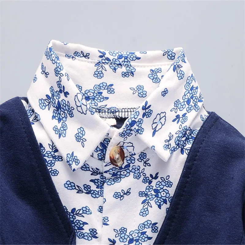 2pcs Baby Boy 95% Cotton Long-sleeve Faux-two Floral Print Top and Pants Set  image 3