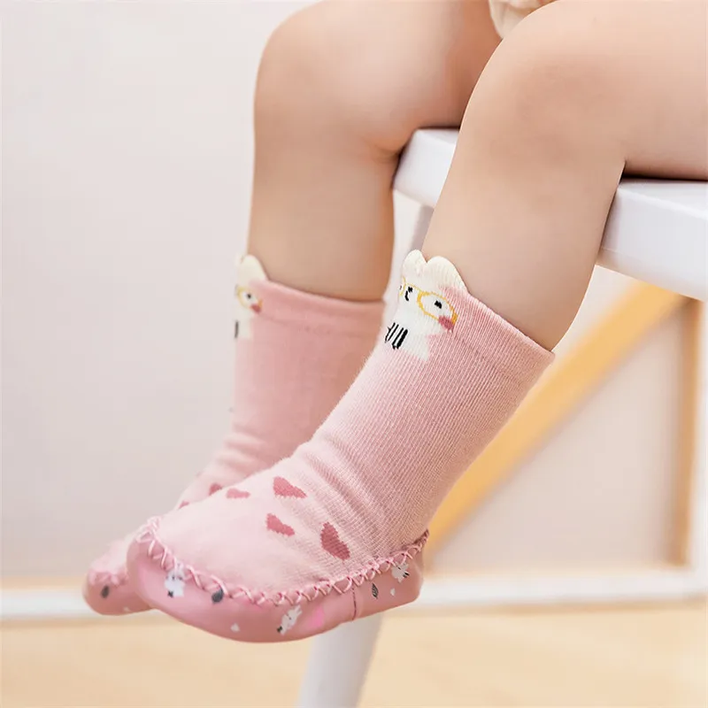 calcetines de piso con estampado de animales de dibujos animados para bebés / niños pequeños (el patrón de impresión de la suela de los calcetines es aleatorio) Rosado big image 1