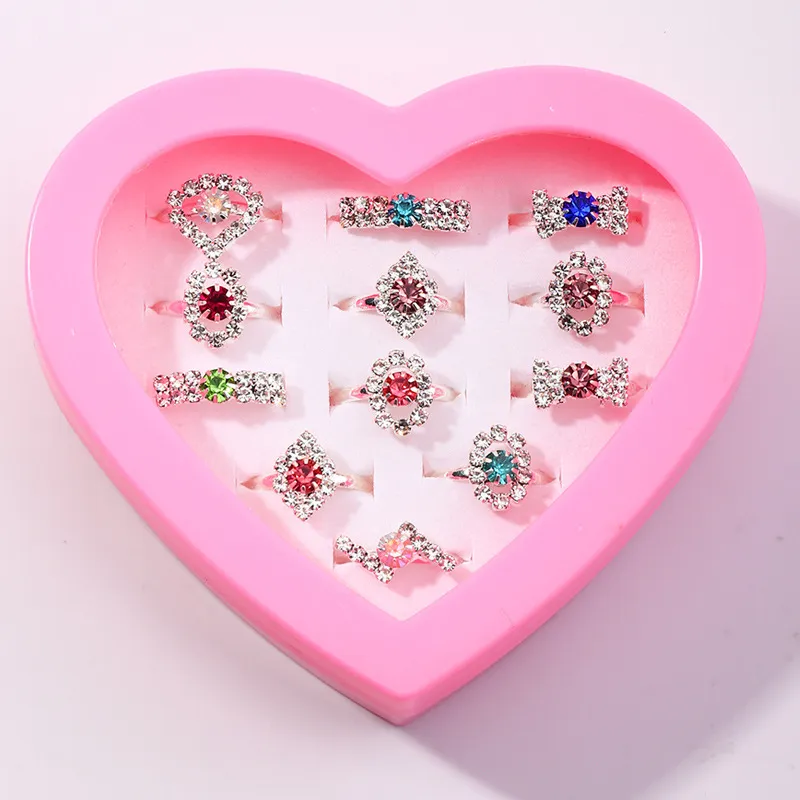 مجموعة خواتم مجوهرات للأطفال مكونة من 12 عبوة مع جراب عرض على شكل قلب للفتيات (نمط عشوائي) متعدد الألوان big image 1
