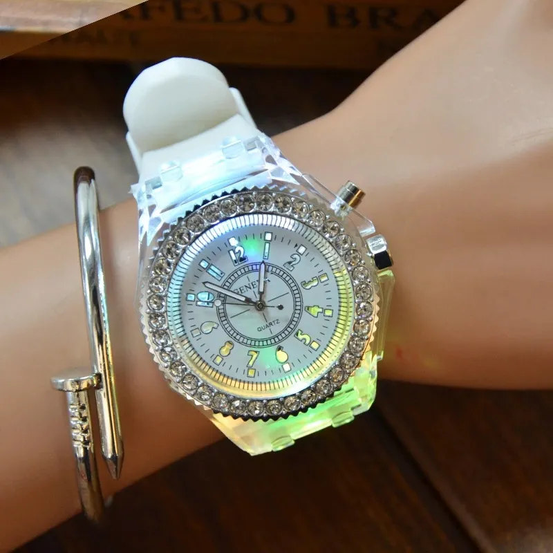 Toddler / Kid Silicone Watch LED Electrical Watches with Luminous (With Box) White big image 1