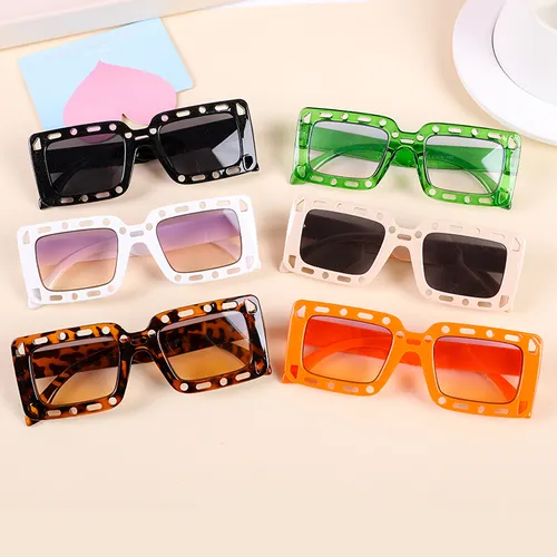 Toddler/Kid Geometric Frame Fashion Hollow Glasses (With Glasses Case)