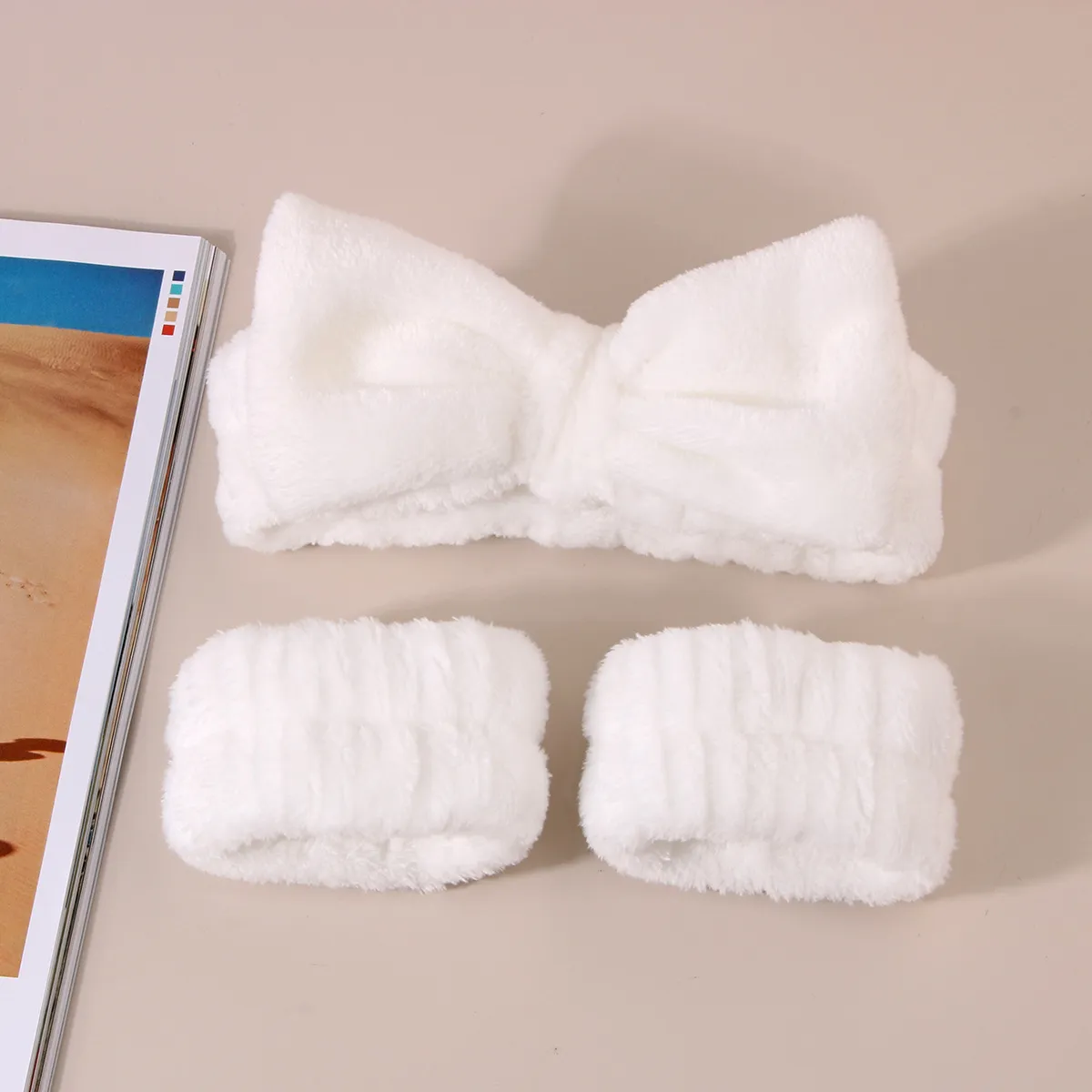 bow-embellished headband and wristlet set,flannel material, Soft and Comfortable,for Mommy and Me  image 3