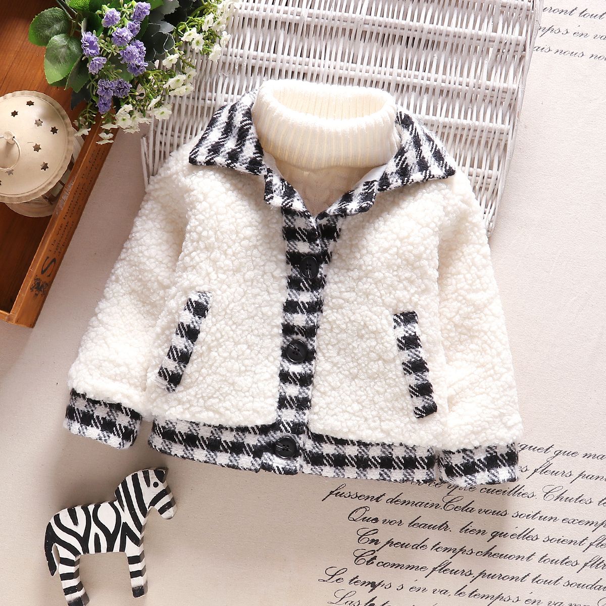 

Toddler Girl Classic Plaid Splice Fleece Jacket