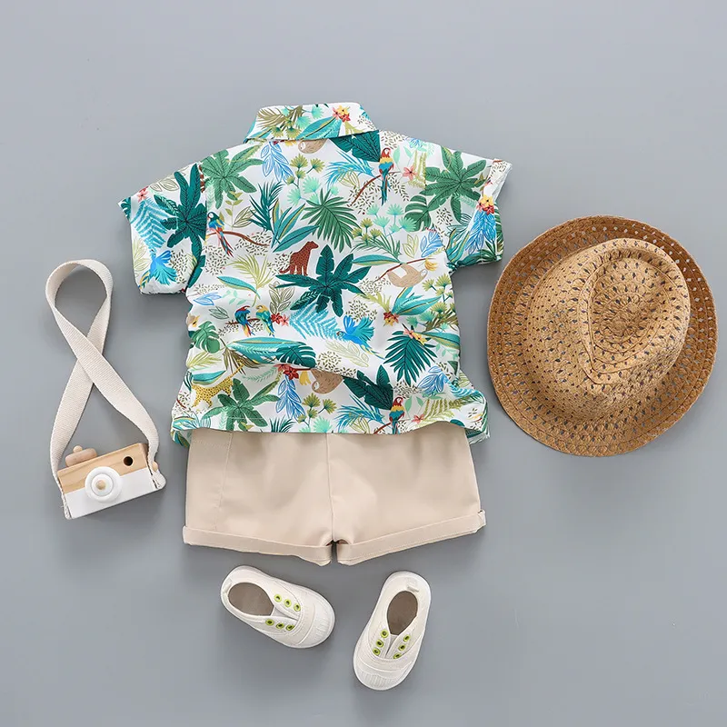 3pcs Toddler Boy Vacation Straw Hat and Animal Floral Print & Shorts Set big image 5