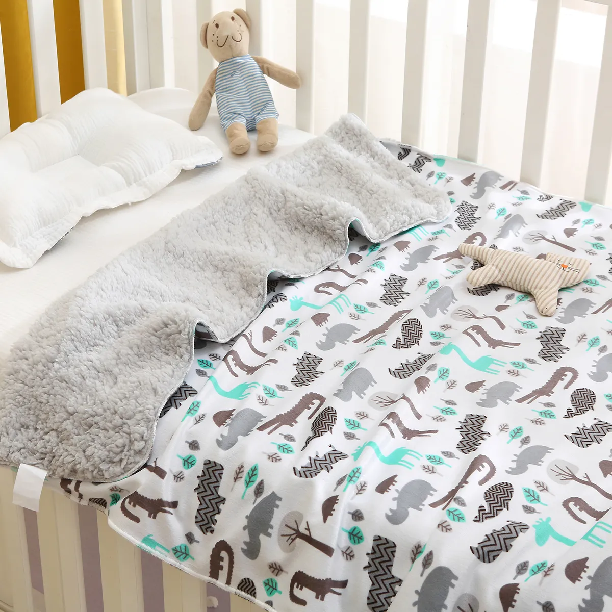 Baby Fleece Blankets Soft Plush Home Blanket Kids Bedding for All Seasons  image 2