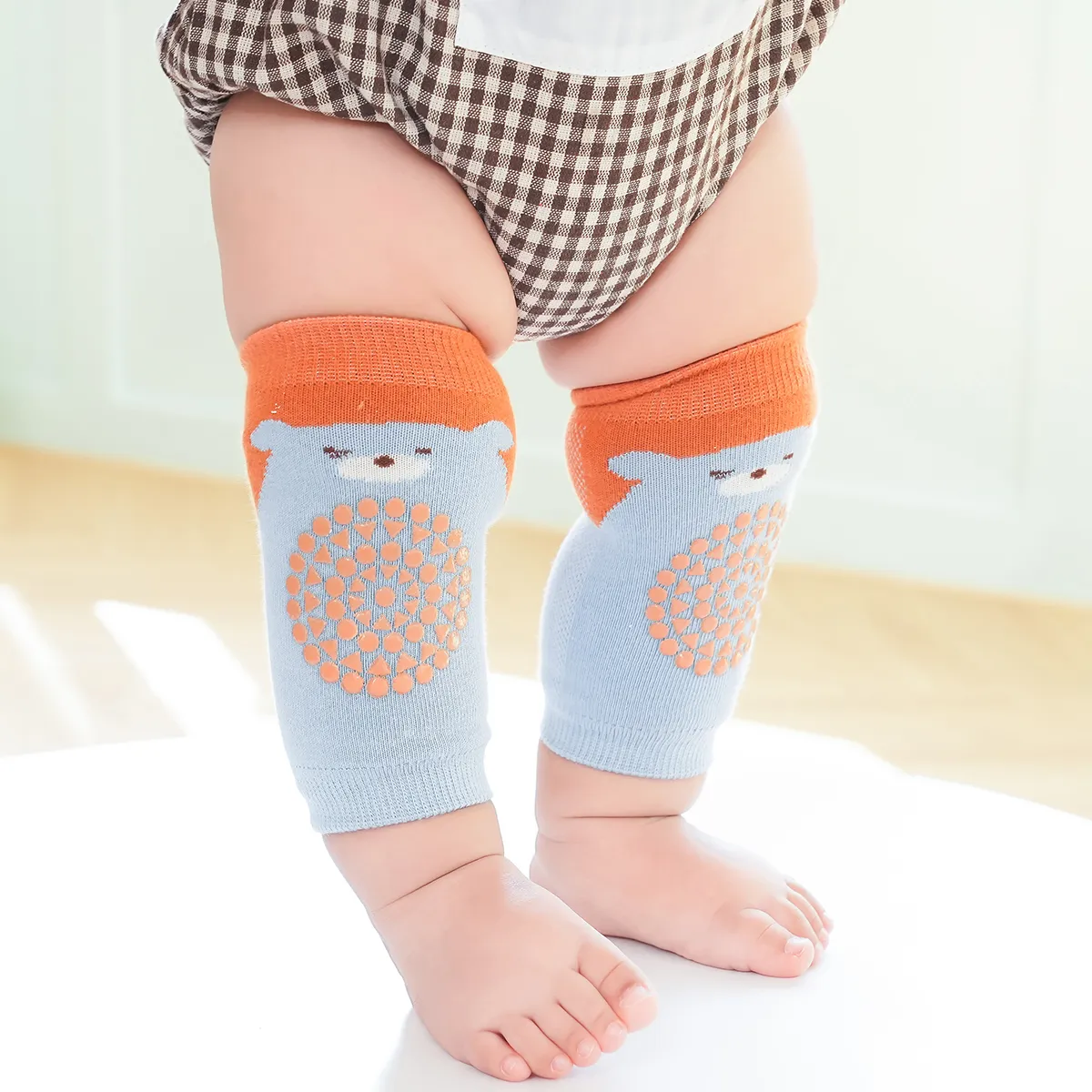 Baby Crawling Dispensing Animal Pattern Non-slip Eyelet Breathable Knee Pads Bluish Grey