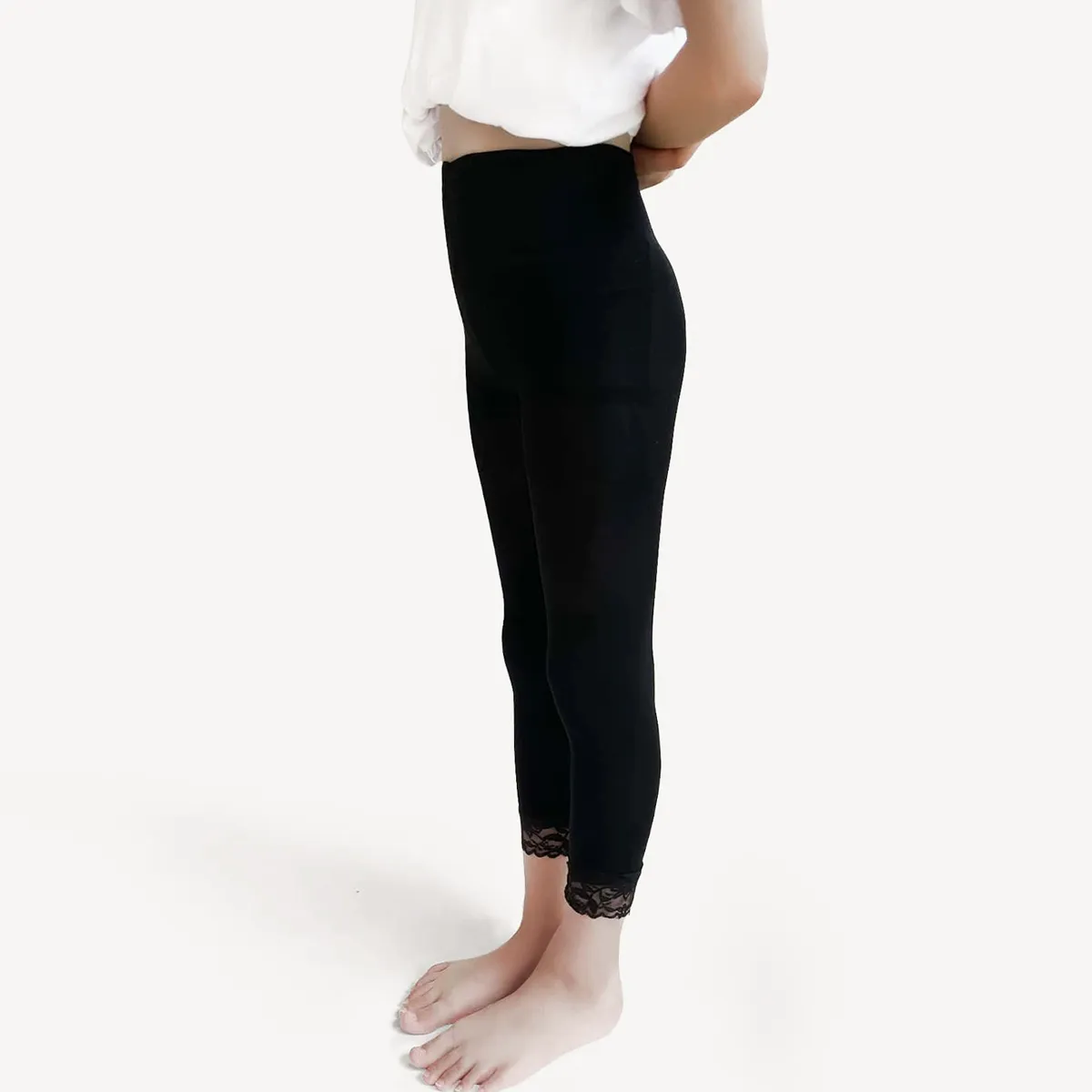 Toddler Girl's Pure Color Lace Edge Border Bottom Pants  image 3