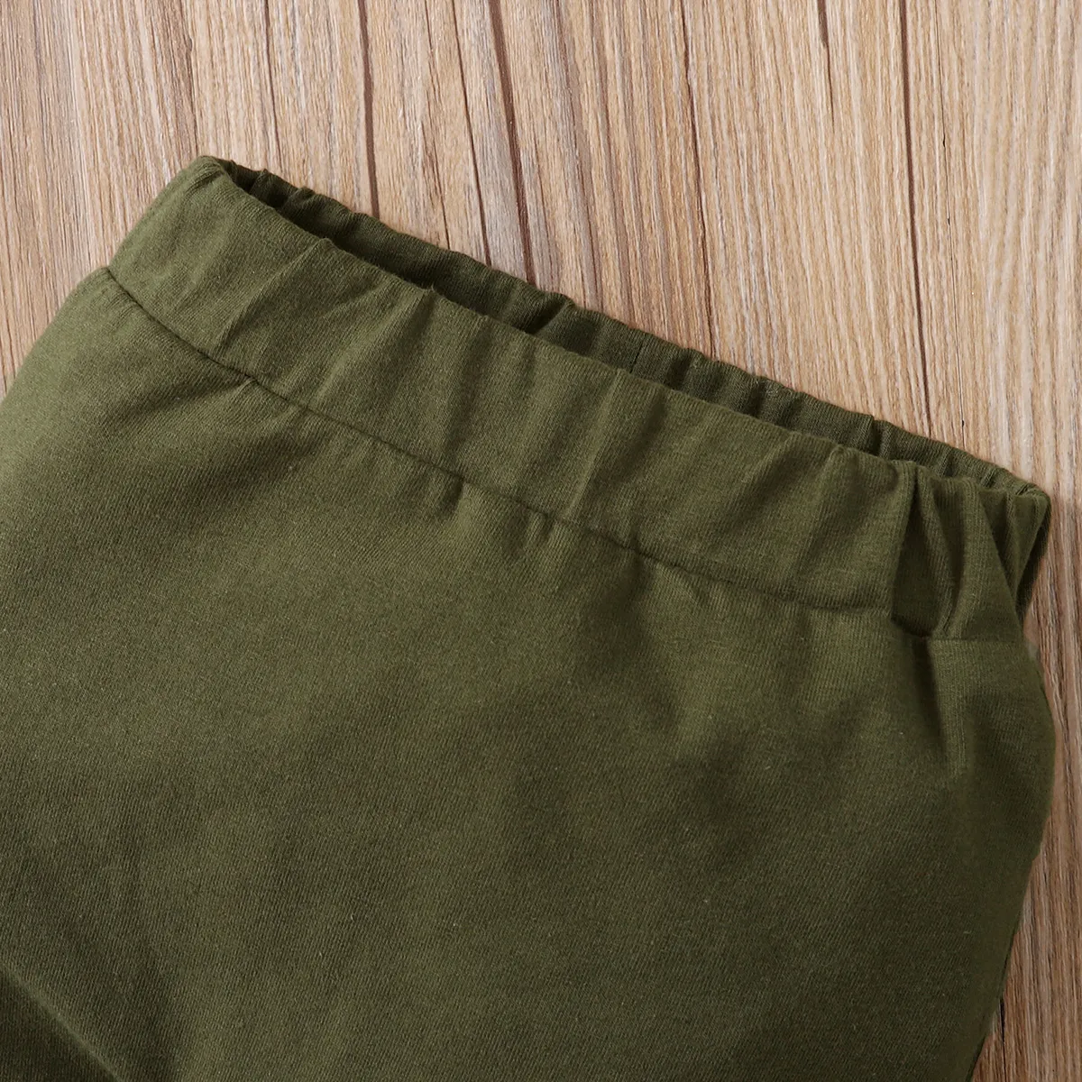 2pcs Baby Letter Print Color Block Long-sleeve Romper and Hollow-out Trousers Set Army green image 6
