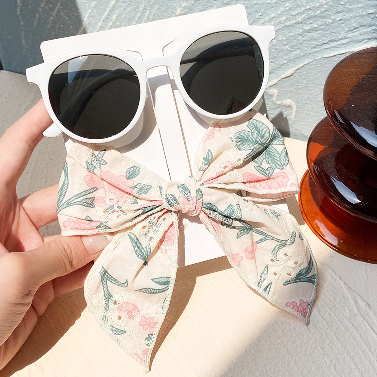 

2-pack Toddler / Kid Bow Hair Clip & Sunglasses Set