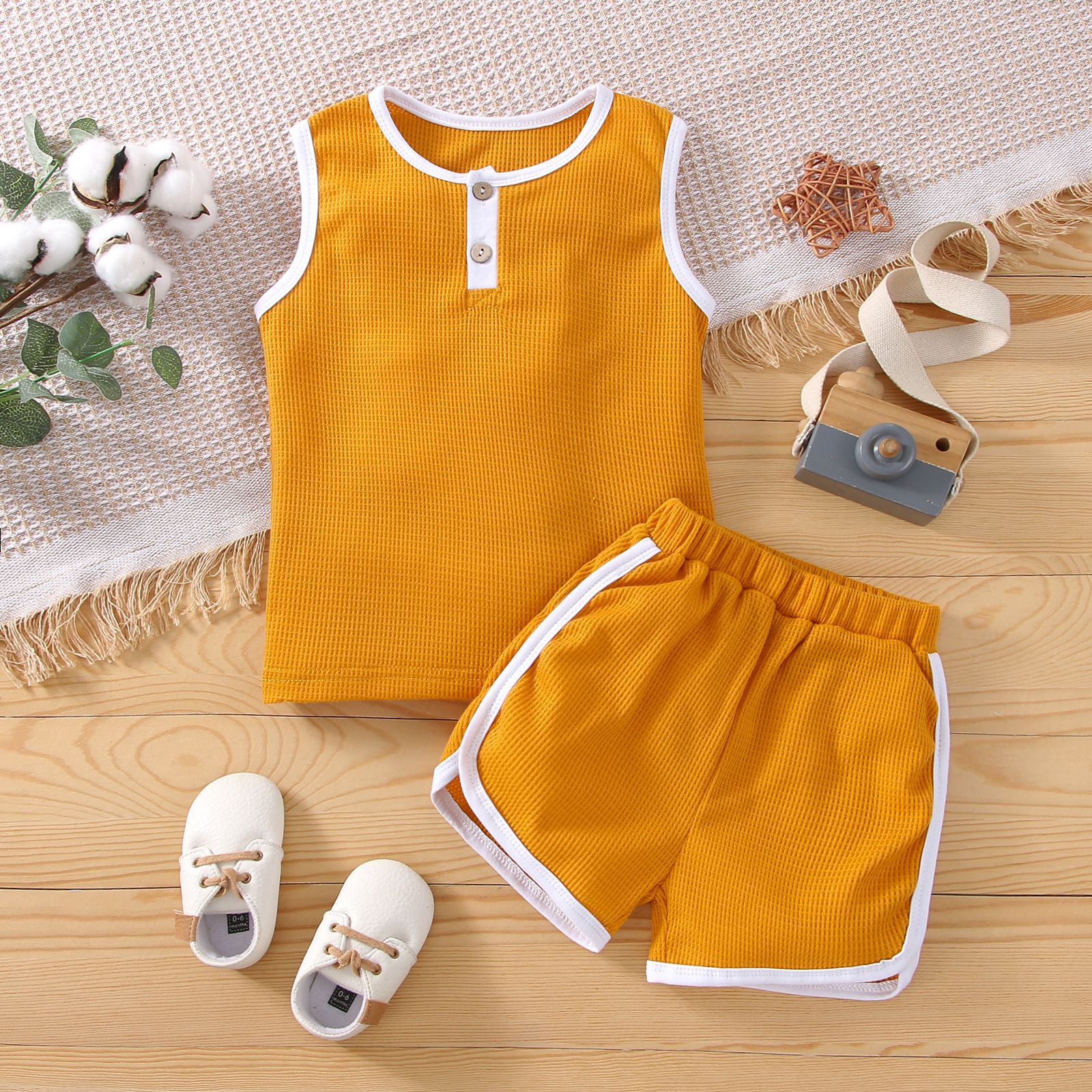 

2pcs Toddler Boy/Girl Basic Waffle Tank Top and Shorts Set