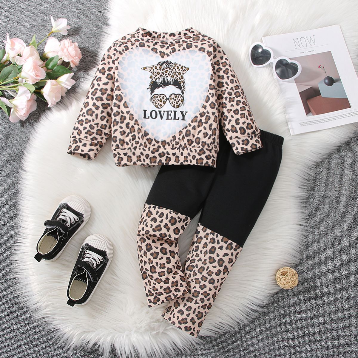 

2pcs Toddler Girl Trendy Leopard Print Sweatshirt and Splice Pants Set