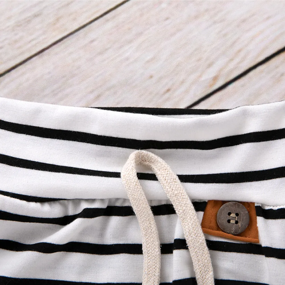 100% Cotton 3pcs Stripe and Feather Print Long-sleeve Baby Set Black/White big image 1